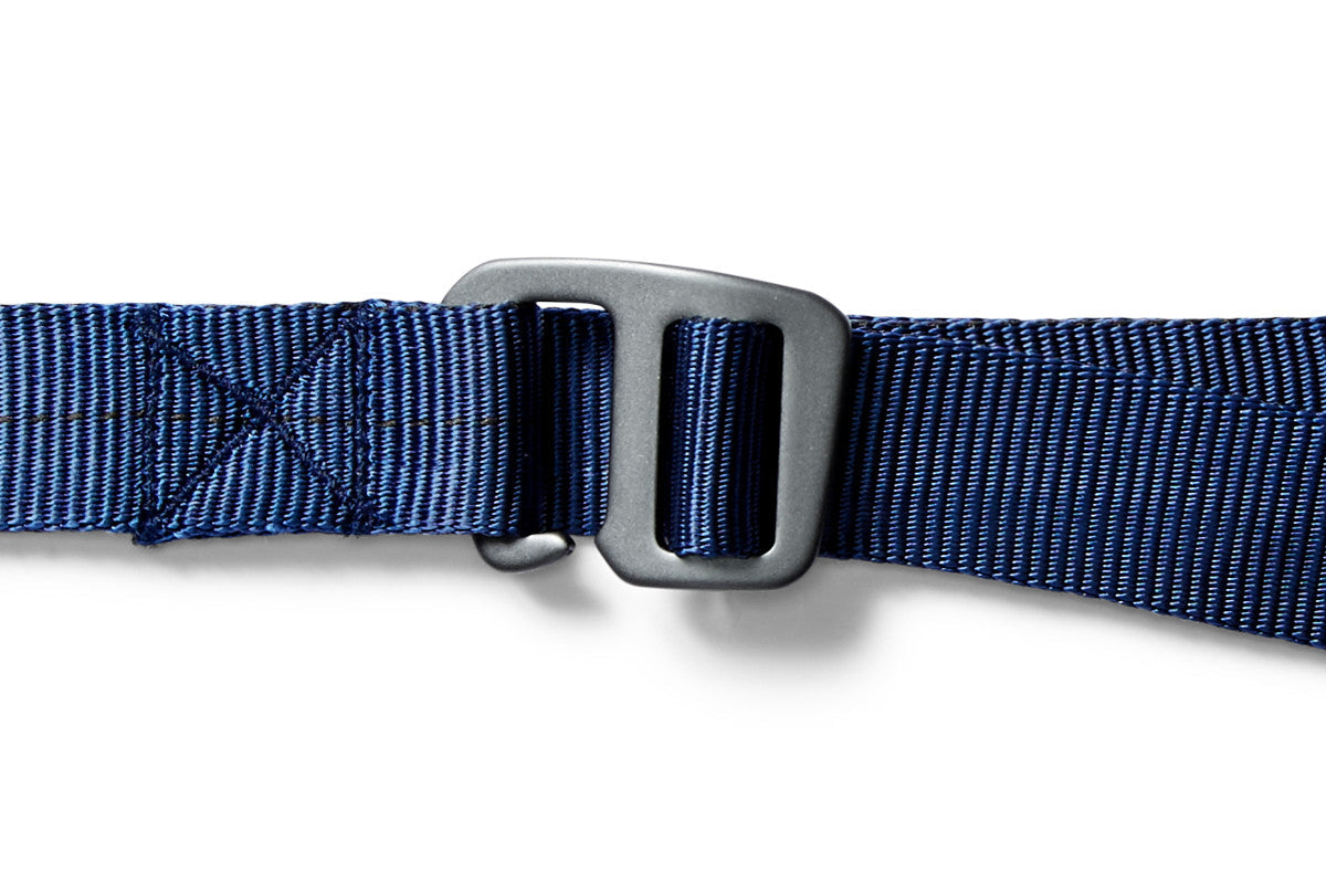 flat shot of the belt in cmiii navy